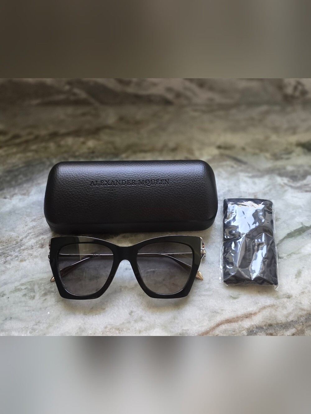 ALEXANDER MCQUEEN Sunwear AM0375S